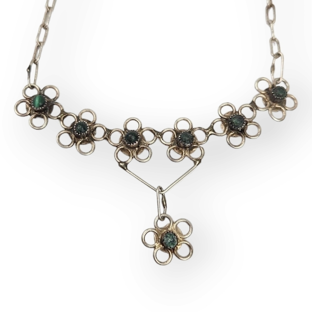 Vintage Sterling Flower Necklace Snake Eyes Green Stone 925 Silver Chain 18.5"